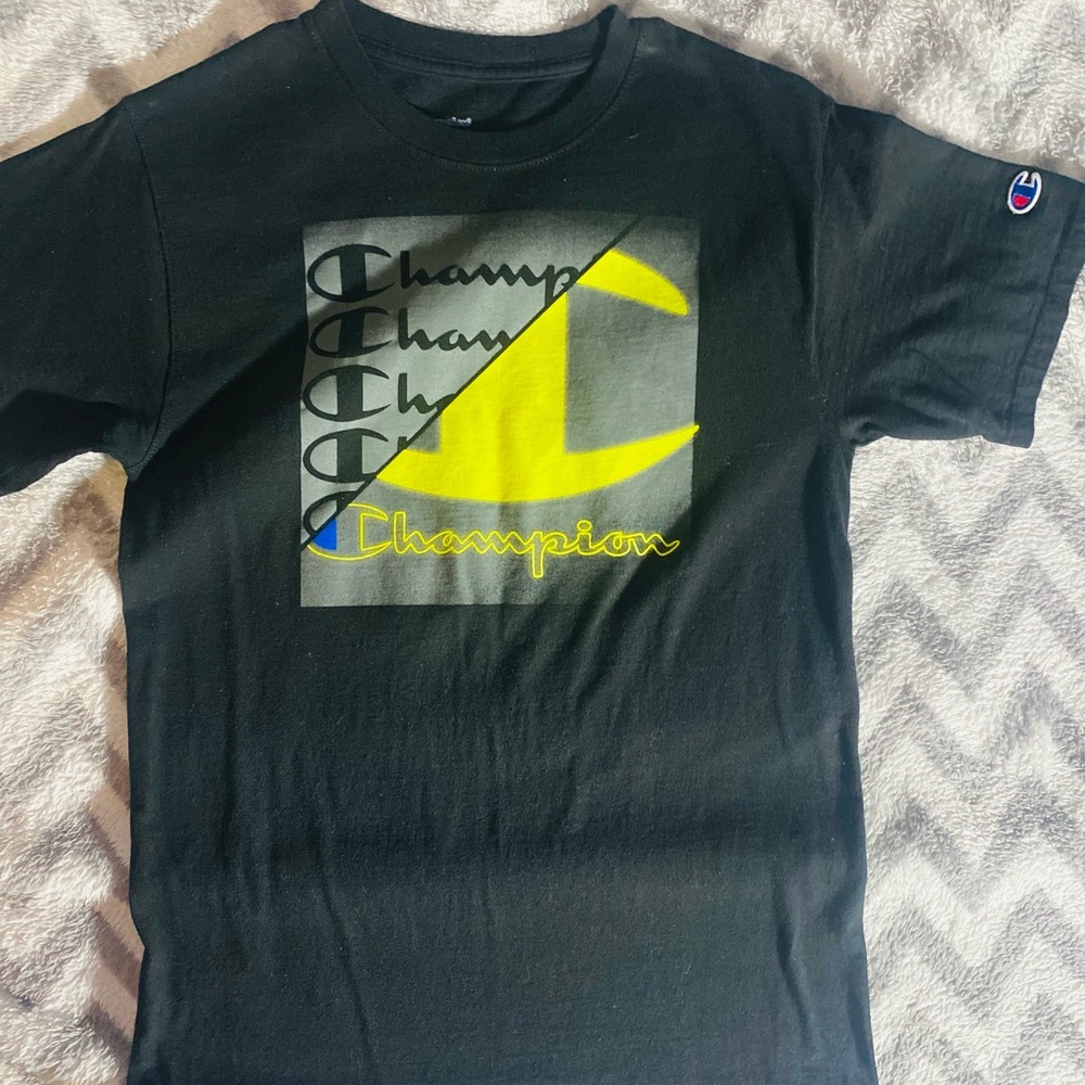Champion T-shirt